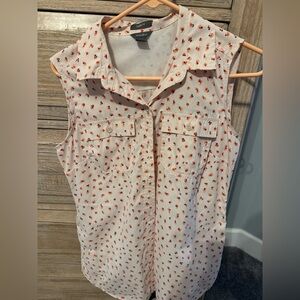 Eddie Bauer Sleeveless Button-Front Shirt in White with Red Floral Print